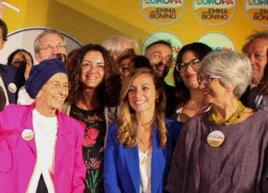 Lombardia, +Europa taglia la strada a Peluffo e chiude le porte a M5S