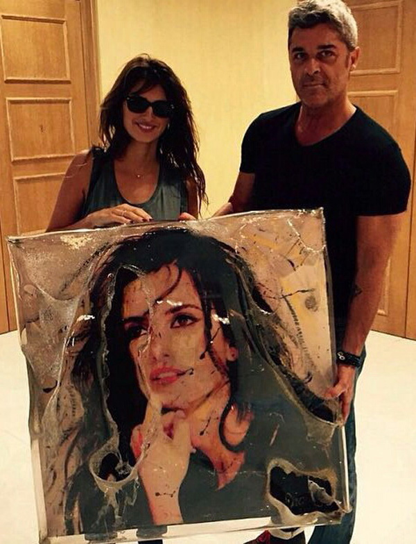 Dicò, le opere dell’artista del fuoco icona della pop art internazionale a Milano Dicò, le opere dell’artista del fuoco icona della pop art internazionale a Milano