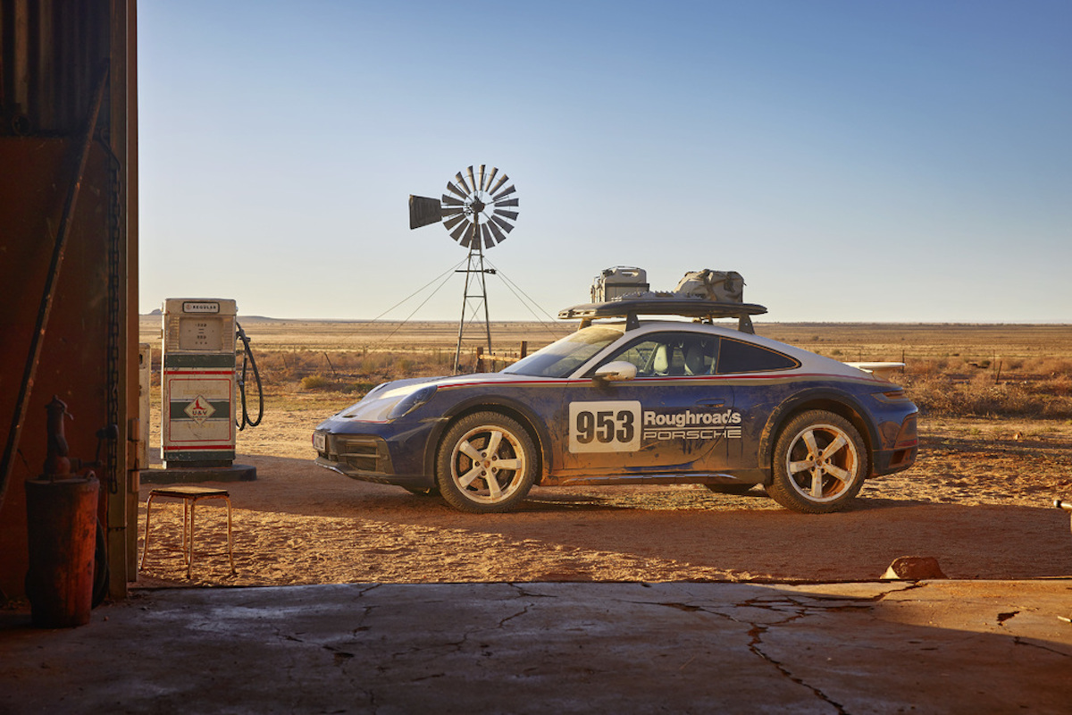 La nuova Porsche 911 Dakar debutta al Los Angeles Auto Show La nuova Porsche 911 Dakar debutta al Los Angeles Auto Show