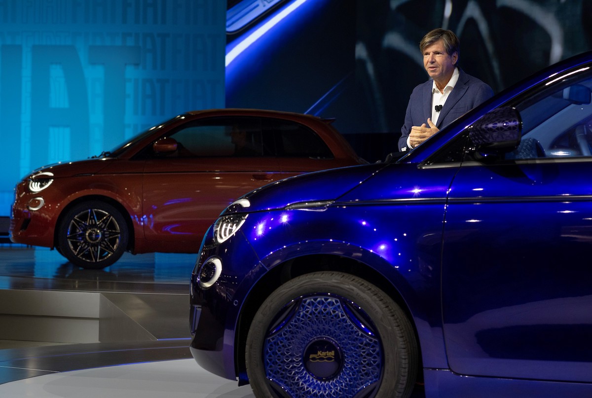 Al Los Angeles Auto Show debutta la nuova Fiat 500e elettriica