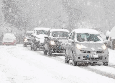 Meteo, l’inverno si avvicina: aria polare, nubifragi e almeno un metro di neve