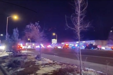 Attacco in una discoteca gay in Colorado: 5 morti e 18 feriti