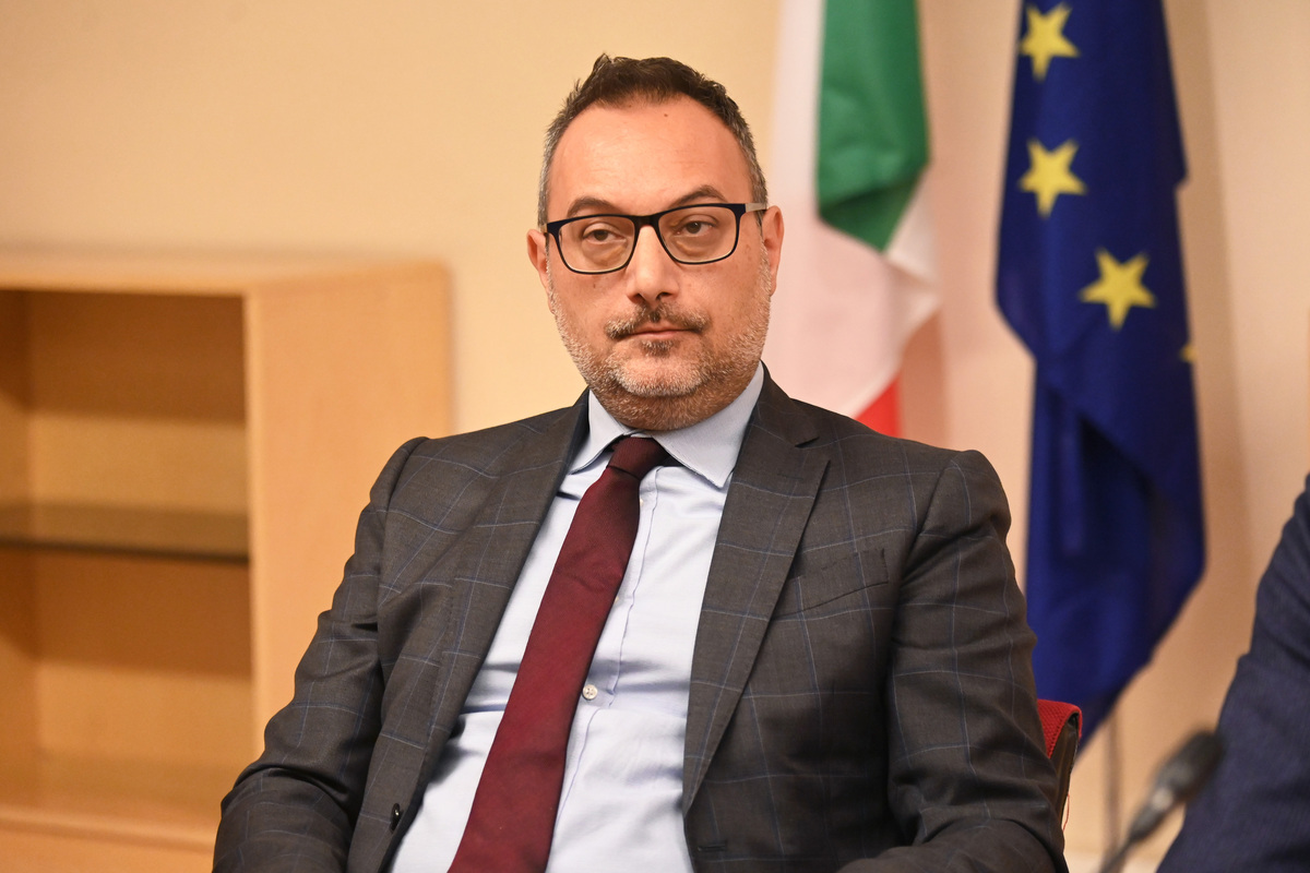 Aspi e PoliBa insieme per la mobilità sostenibile e smart Aspi e PoliBa insieme per la mobilità sostenibile e smart