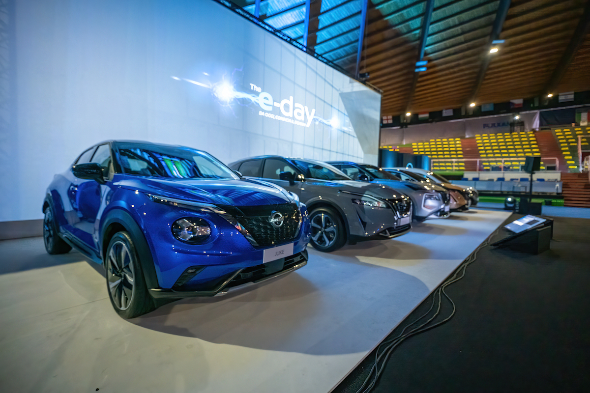 Nissan lancia la nuova strategia di brand Nissan lancia la nuova strategia di brand