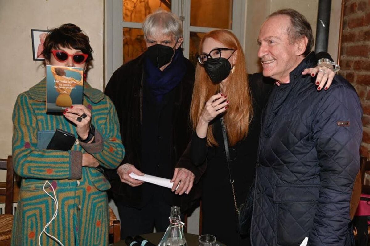 Lucrezia Lerro presenta il suo nuovo libro “Gli uomini che fanno piangere”