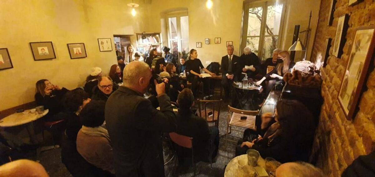 Lucrezia Lerro presenta il suo nuovo libro “Gli uomini che fanno piangere”