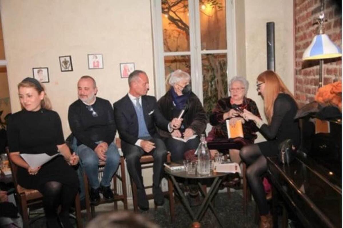 Lucrezia Lerro presenta il suo nuovo libro “Gli uomini che fanno piangere”