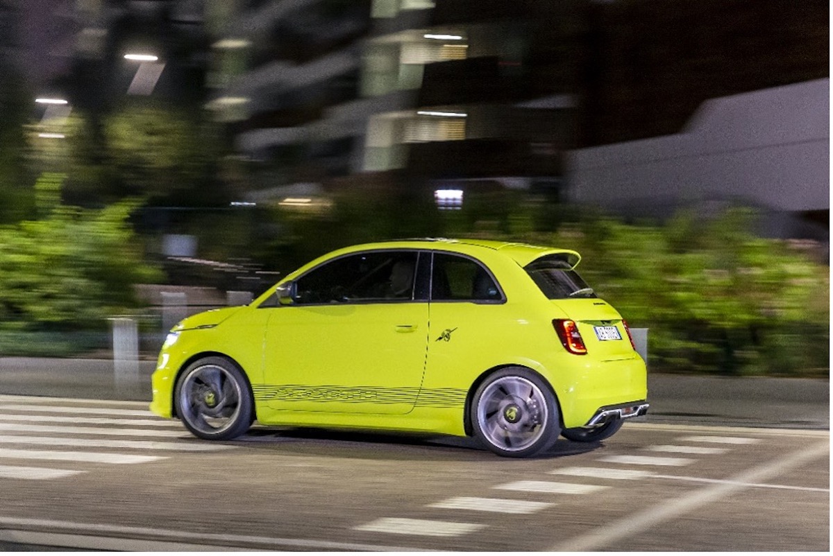 Nuova Abarth 500e, una vera Abarth Nuova Abarth 500e, una vera Abarth