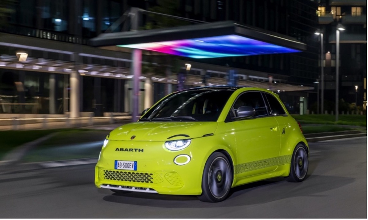 Nuova Abarth 500e, una vera Abarth Nuova Abarth 500e, una vera Abarth