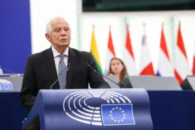 Kosovo, falliti i colloqui Vucic-Kurti: nessun accordo per le targhe serbe