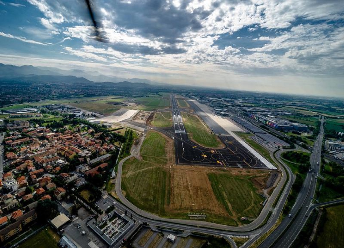 Via libera al collegamento ferroviario per l’aeroporto di Orio al Serio Via libera al collegamento ferroviario per l’aeroporto di Orio al Serio