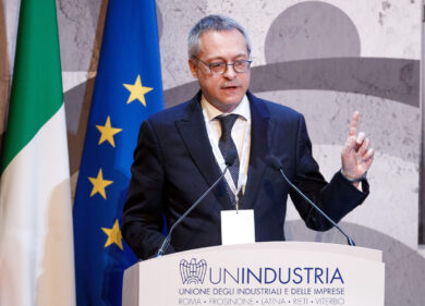 Bonomi: “I soldi per l’energia finiscono a marzo. La manovra è senza visione”