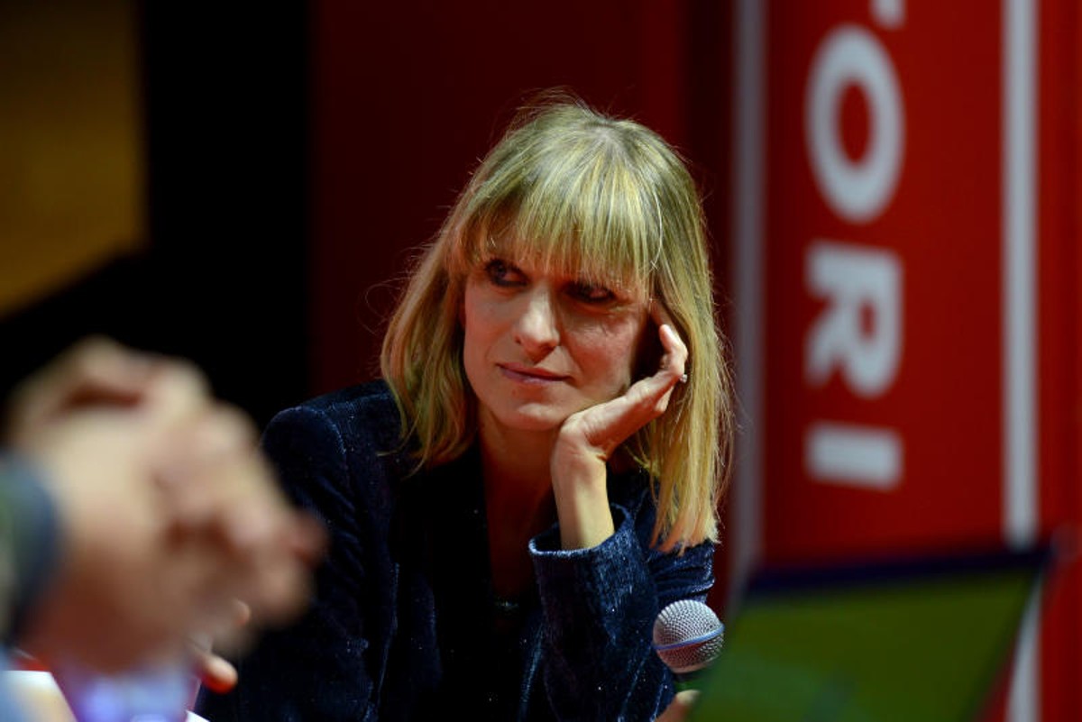 Annalisa Cuzzocrea, tuttologa che punta Roma difendendo Di Maio e Bati Annalisa Cuzzocrea, tuttologa che punta Roma difendendo Di Maio e Bati