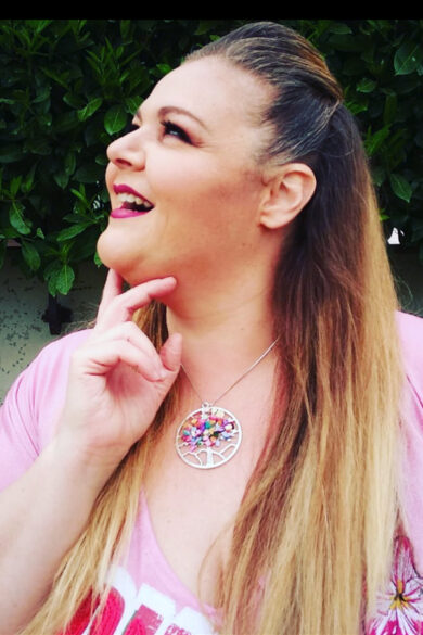 Dal bancone di Striscia alla tv: la carriera di Emanuela Aurizi- Com’è oggi