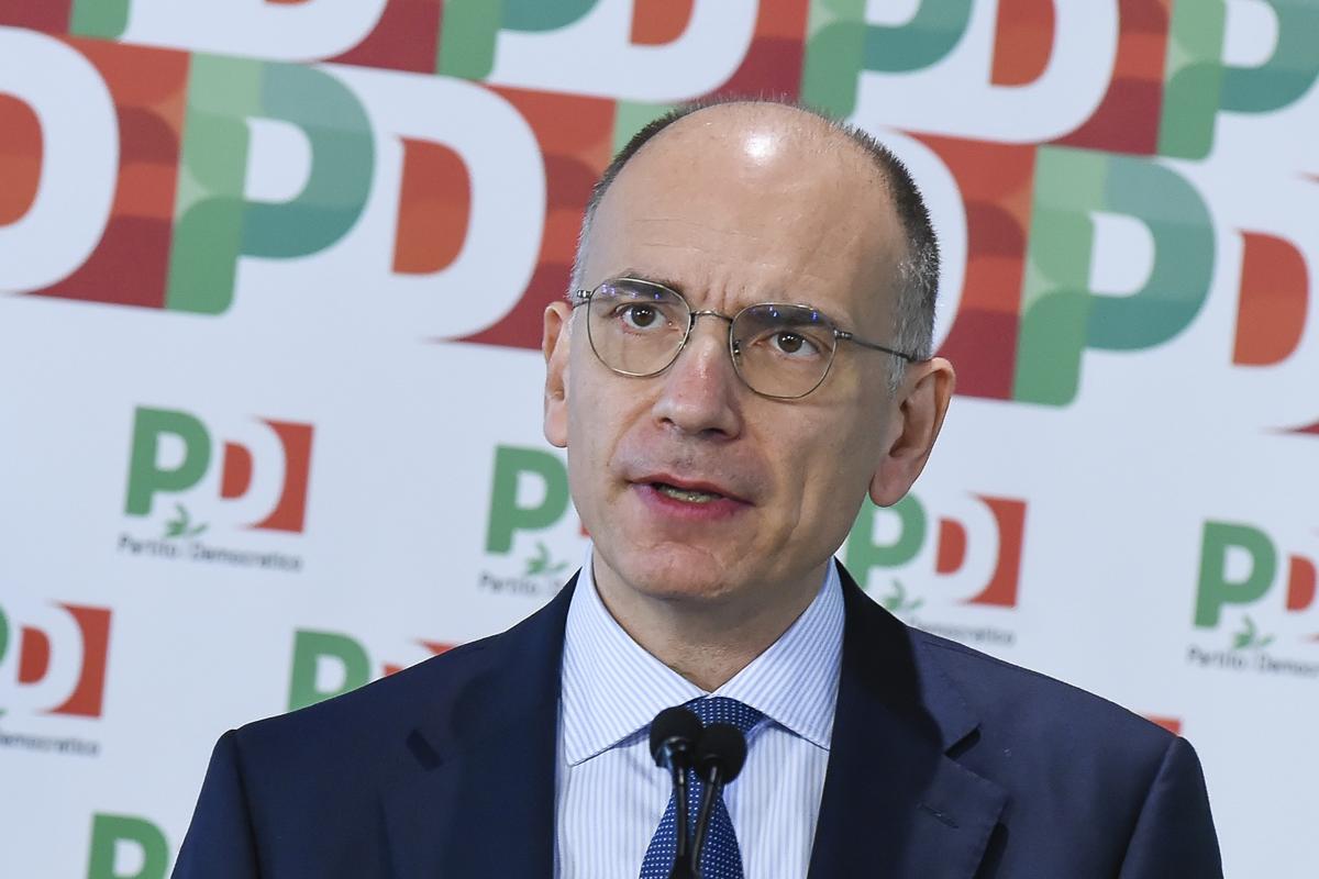 Manovra, Letta: “Inadeguata e iniqua”. Il Pd scende in piazza Manovra, Letta: “Inadeguata e iniqua”. Il Pd scende in piazza