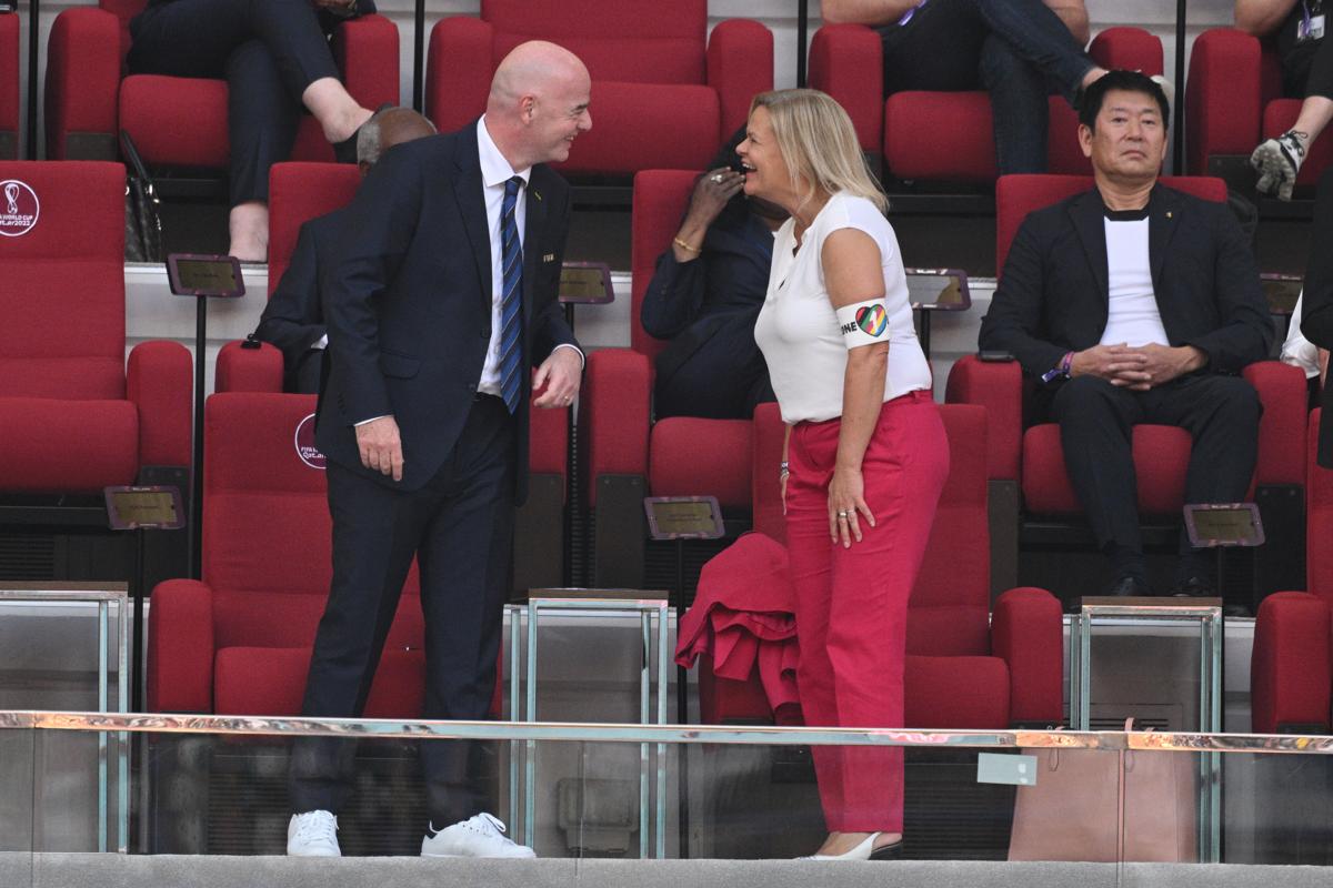 Mondiali Qatar 2022, fascia Onlove: retroscena di Nancy Faeser su Infantino