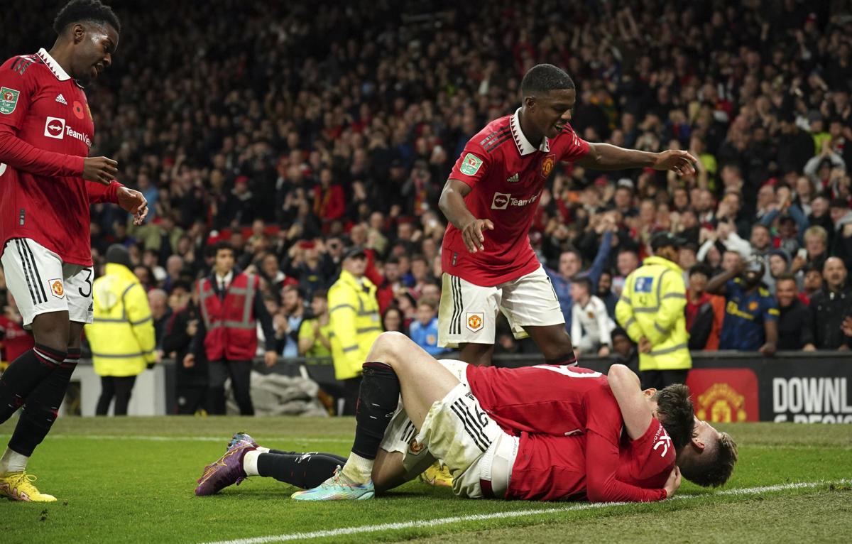 Apple bomba: vuole comprare il Manchester United. “Prezzo incredibile” Apple bomba: vuole comprare il Manchester United. “Prezzo incredibile”