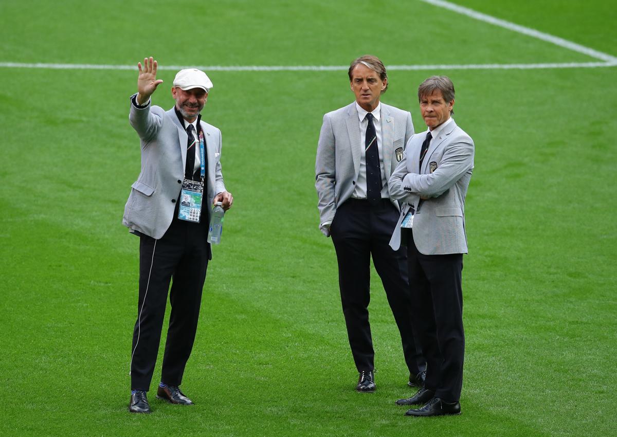 Oriali compie 70 anni, “Una vita da mediano” (Ligabue), l’Inter, il Mondiale ’82 e… Oriali compie 70 anni, “Una vita da mediano” (Ligabue), l’Inter, il Mondiale ’82 e…