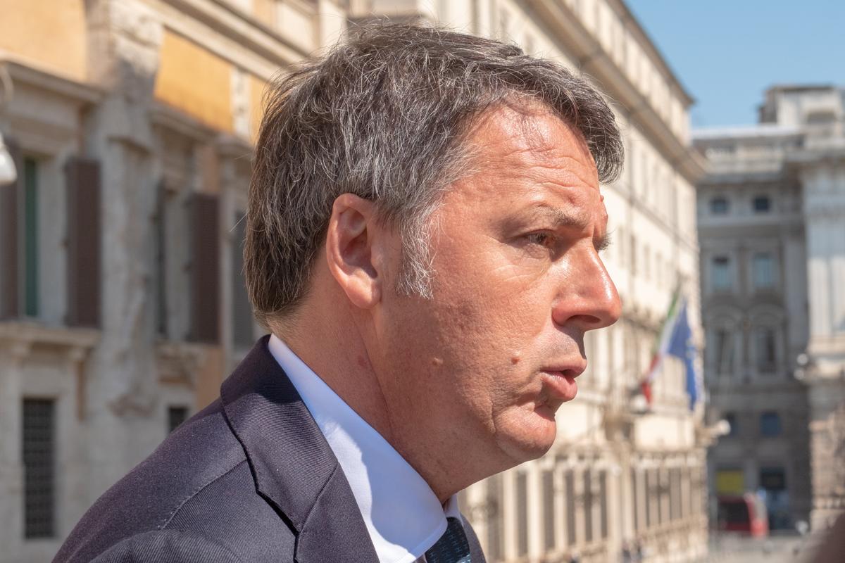 Fondazione Open: udienza aggiornata al 2023. Renzi ai pm: “Di voi non mi fido” Fondazione Open: udienza aggiornata al 2023. Renzi ai pm: “Di voi non mi fido”
