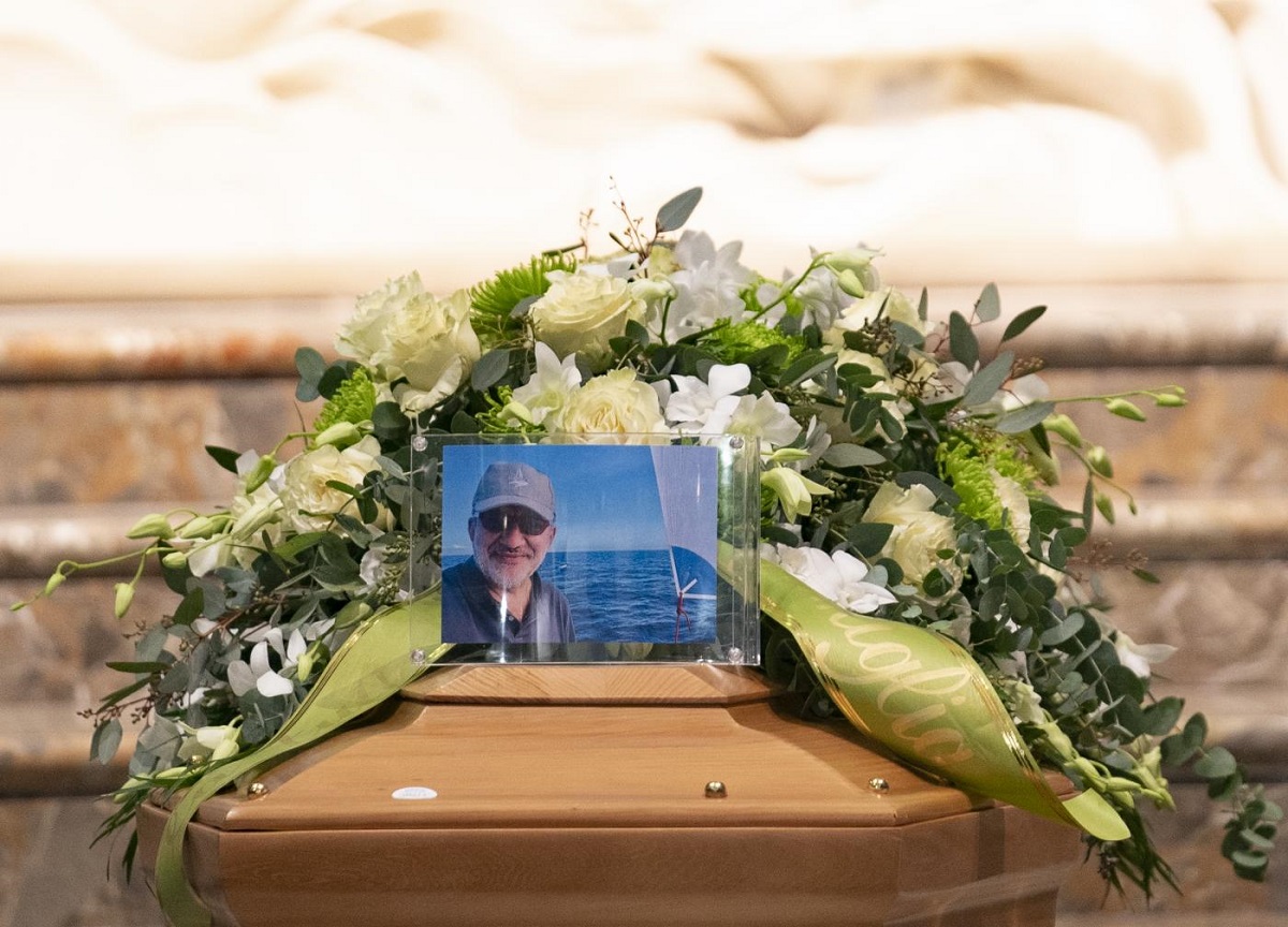 Funerali Roberto Maroni a Varese. Presente anche Giorgia Meloni. FOTO Funerali Roberto Maroni a Varese. Presente anche Giorgia Meloni. FOTO