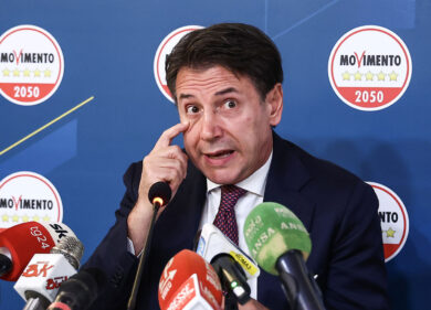 Lombardia, Conte (M5S): “Disponibili al confronto con il Pd”