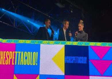 “Tv Sorrisi e Canzoni” compie 70 anni. Parata di vip, c’è anche Gerry Scotti