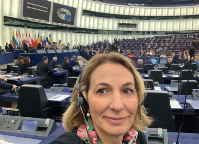 Assegno unico: che cosa accade dal 2023. Chi ci guadagna, chi ci perde