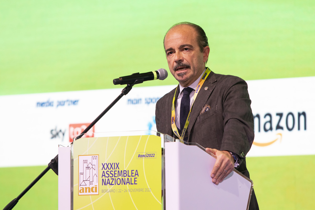 Butti ottiene le deleghe sulle telecomunicazioni: showdown sulla rete unica Butti ottiene le deleghe sulle telecomunicazioni: showdown sulla rete unica