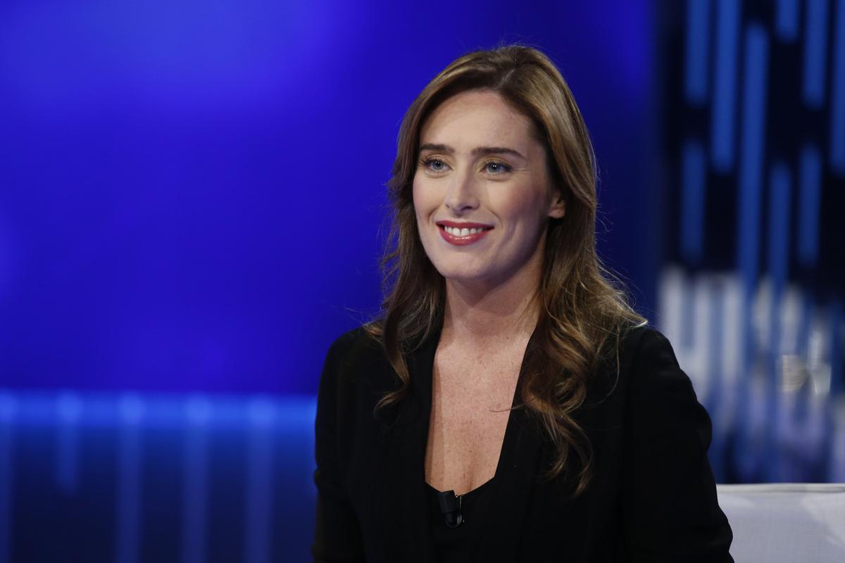 Ischia, Boschi: “Conte chieda scusa”. Il leader M5S: “Sciacallaggio” Ischia, Boschi: “Conte chieda scusa”. Il leader M5S: “Sciacallaggio”