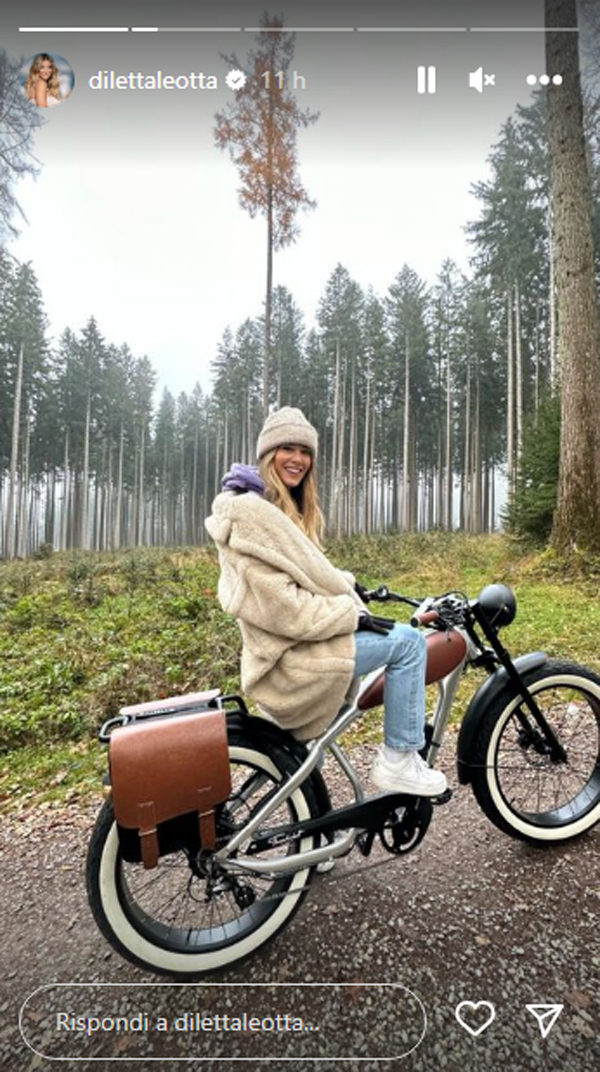 Diletta Leotta e Karius: non si nascondono più: primo selfie. Poi la sera…