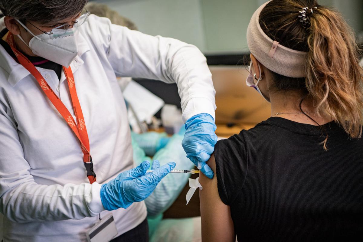 Scattano le multe ai No-vax over 50: in tutto 1,9 milioni di sanzioni Scattano le multe ai No-vax over 50: in tutto 1,9 milioni di sanzioni