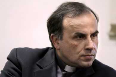 Violenza sulle donne, il vescovo di Verona Pompili emula Boldrini e Murgia