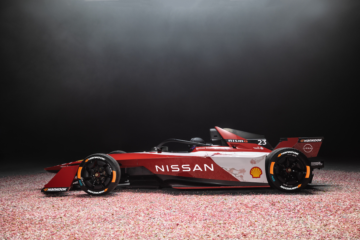 Nissan accende i riflettori sulla nuova vettura di Formula E