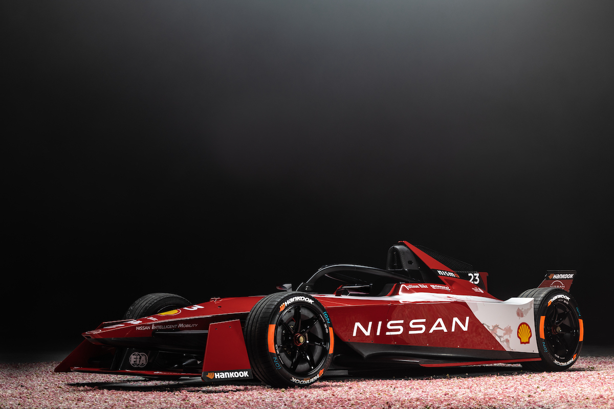 Nissan accende i riflettori sulla nuova vettura di Formula E
