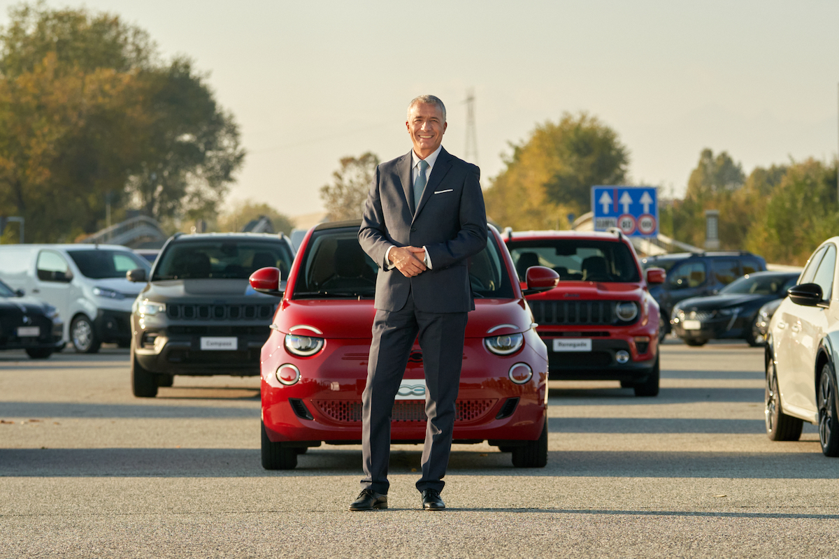 Stellantis leader nelle vendite dei veicoli LEV nei primi 11 mesi del 2022 Stellantis leader nelle vendite dei veicoli LEV nei primi 11 mesi del 2022