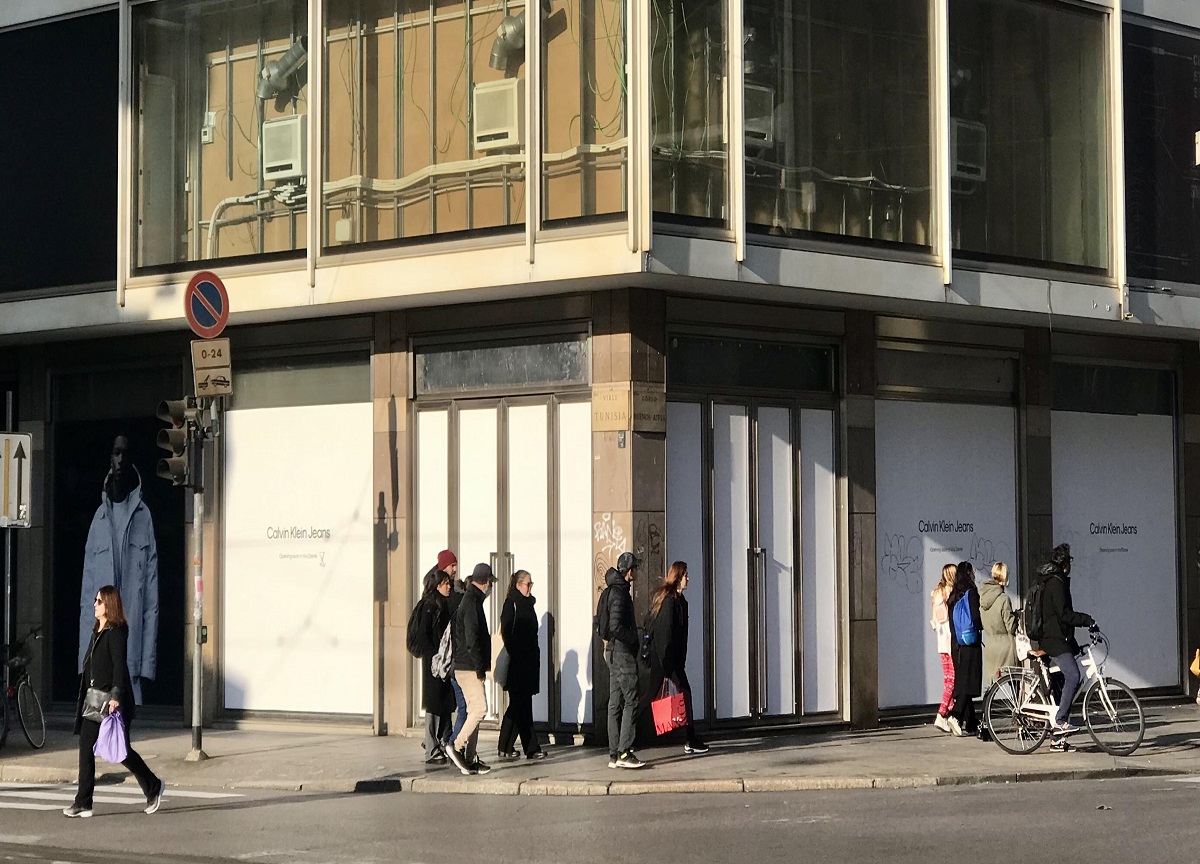 Calvin Klein, chiude il flagship in Corso Buenos Aires Calvin Klein, chiude il flagship in Corso Buenos Aires