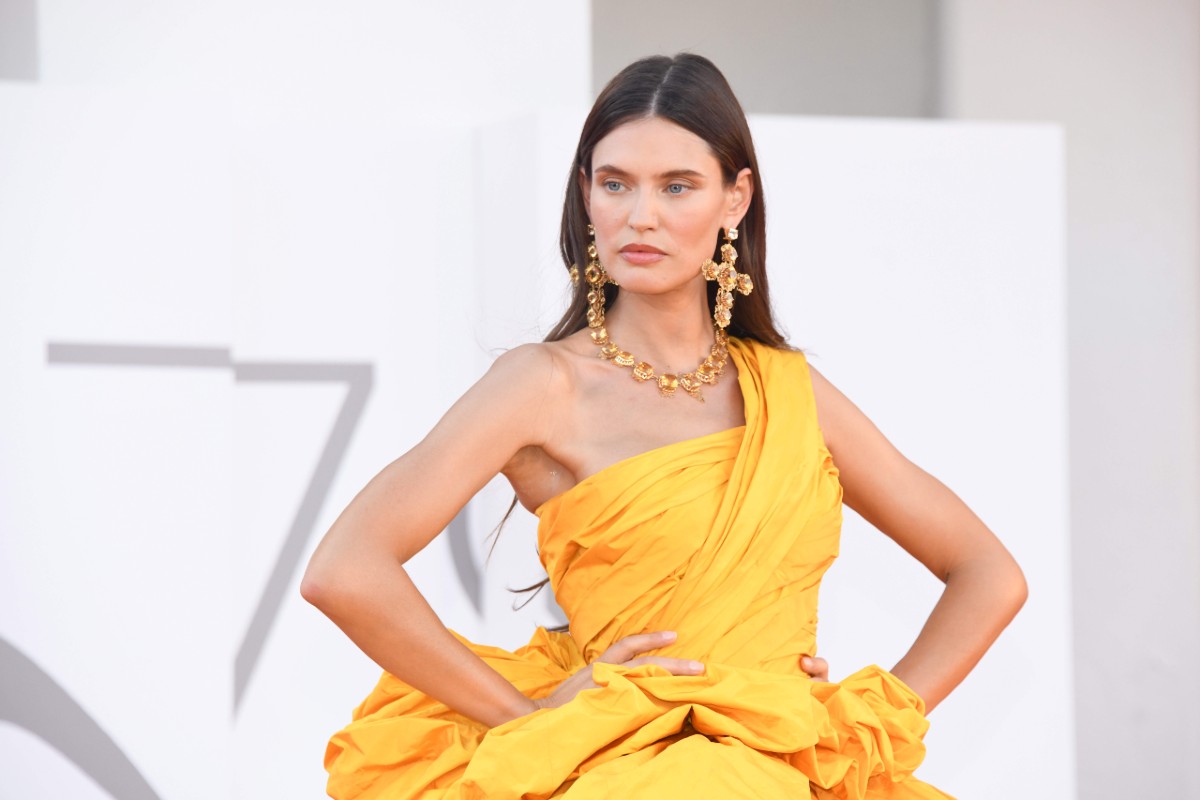 Bianca Balti come Angelina Jolie: “L’8 dicembre farò una mastectomia” Bianca Balti come Angelina Jolie: “L’8 dicembre farò una mastectomia”