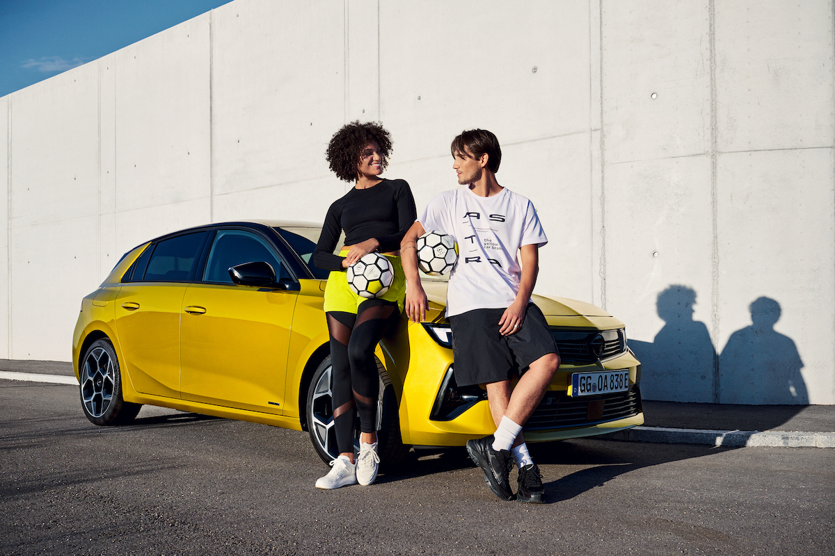Opel: presenta la  Astra Collection