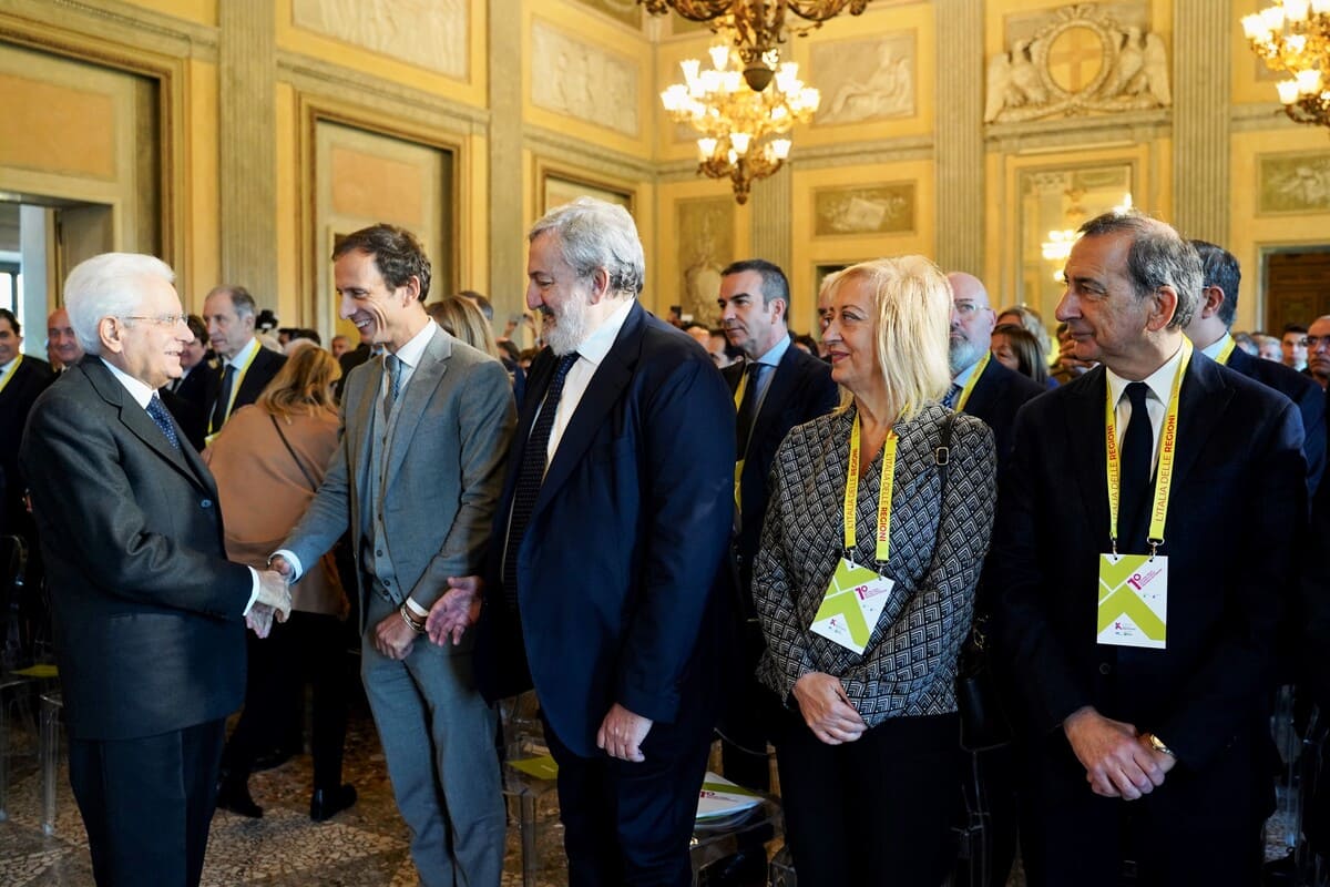 L’Italia delle Regioni le sfide del futuro uniti a Milano. L’Italia delle Regioni le sfide del futuro uniti a Milano.