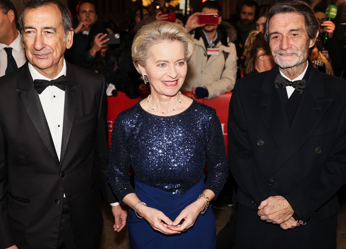 Scala, la prima volta di Giorgia Meloni. Applausi per Segre e Mattarella. FOTO Scala, la prima volta di Giorgia Meloni. Applausi per Segre e Mattarella. FOTO