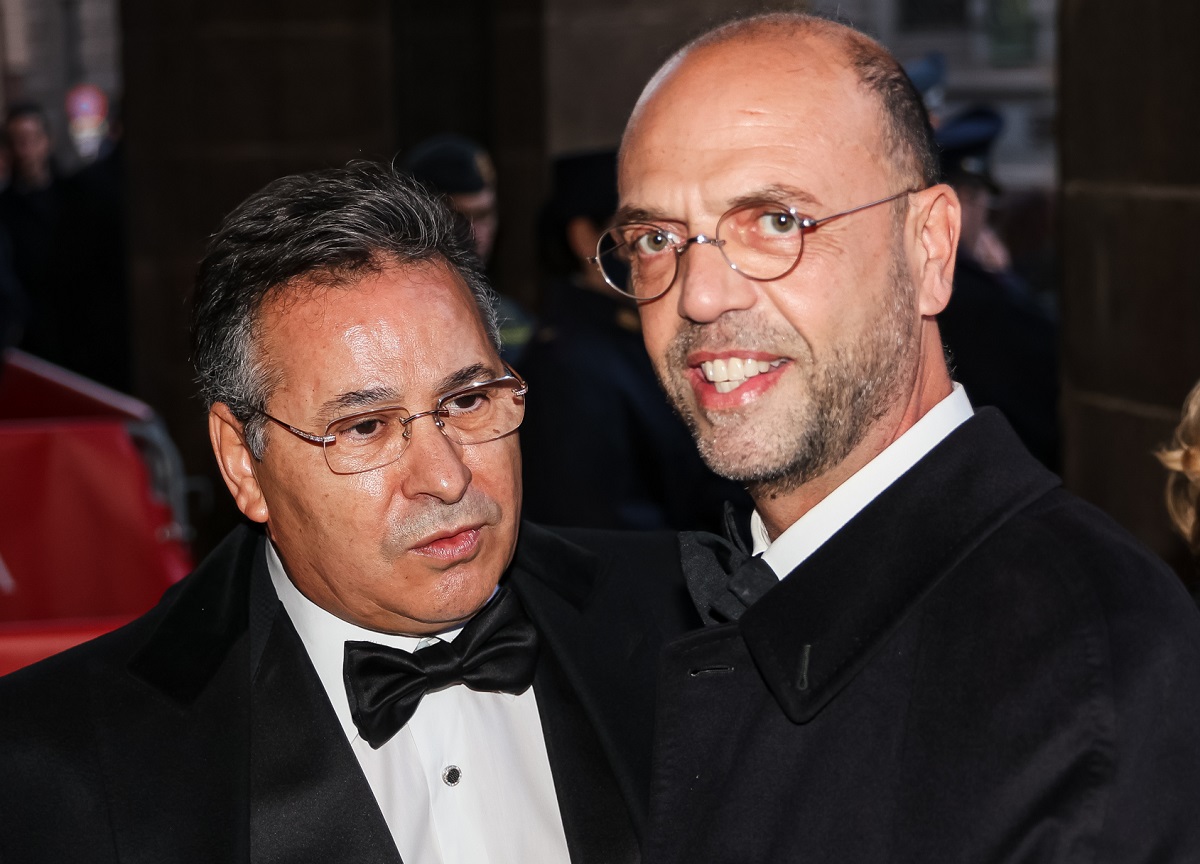 Scala, la prima volta di Giorgia Meloni. Applausi per Segre e Mattarella. FOTO Scala, la prima volta di Giorgia Meloni. Applausi per Segre e Mattarella. FOTO