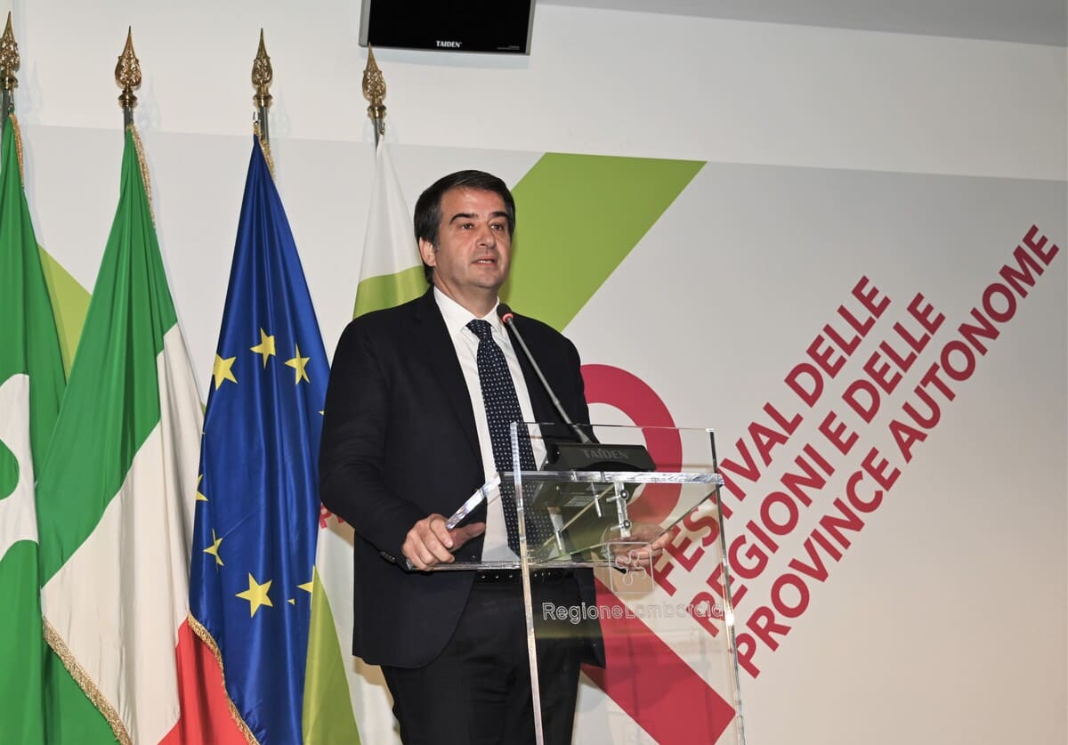 L’Italia delle Regioni le sfide del futuro uniti a Milano. L’Italia delle Regioni le sfide del futuro uniti a Milano.