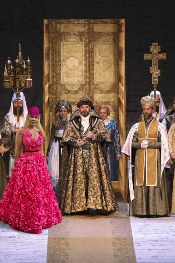 PRIMA DELLA SCALA: L’ABITO DI HAUTE COUTURE INDOSSATO DA DVORA ANCONA PRIMA DELLA SCALA: L’ABITO DI HAUTE COUTURE INDOSSATO DA DVORA ANCONA