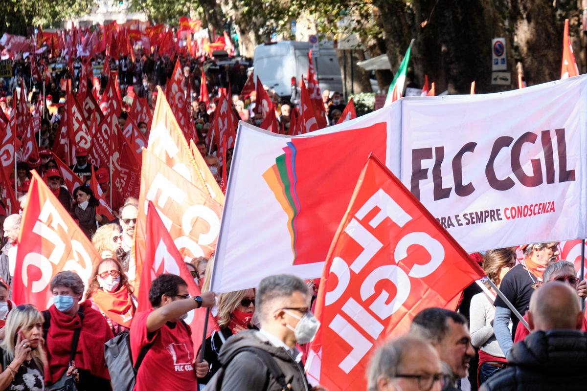 Roma sciopera il 16 dicembre: Cgil Cisl e Uil all’attacco della manovra Meloni Roma sciopera il 16 dicembre: Cgil Cisl e Uil all’attacco della manovra Meloni