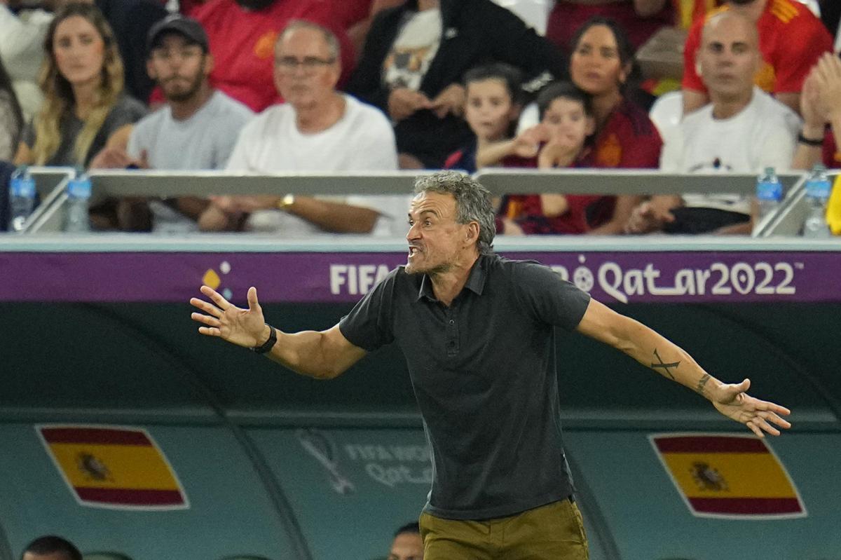 Luis Enrique non è più ct della Spagna dopo il flop Mondiale. Al suo posto… Luis Enrique non è più ct della Spagna dopo il flop Mondiale. Al suo posto…