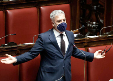 L’impero romano c’è: in Manovra 300 mila euro per i fuochi d’artificio a Roma