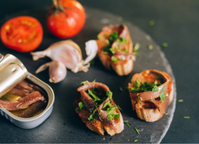 Acciughe Mareblu ritirate dal mercato, non mangiatele. Ecco i lotti pericolosi