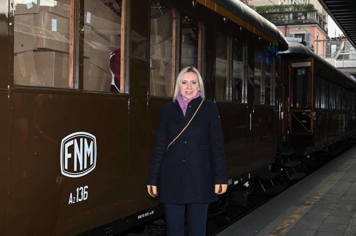 Il treno storico FNM per gli auguri di Natale Il treno storico FNM per gli auguri di Natale