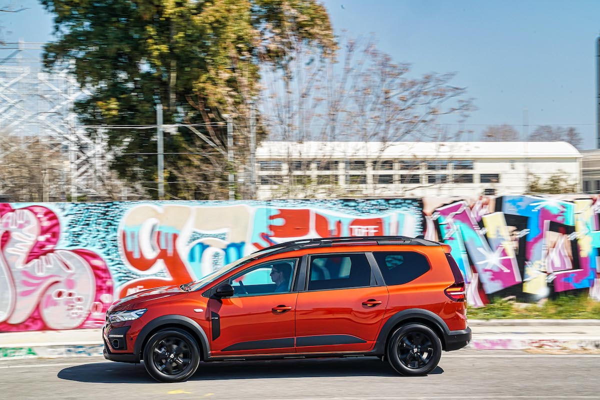 Dacia Jogger si aggiudica il premio “Good Deal” agli Automobile Awards 2022 Dacia Jogger si aggiudica il premio “Good Deal” agli Automobile Awards 2022