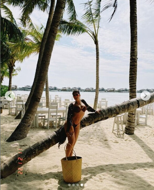 Balotelli e la fidanzata Francesca Monti: luna di miele alle Maldive. Foto
